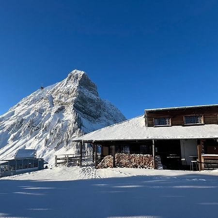 Refuge De Plan-Francey Hotel Moleson Exterior foto