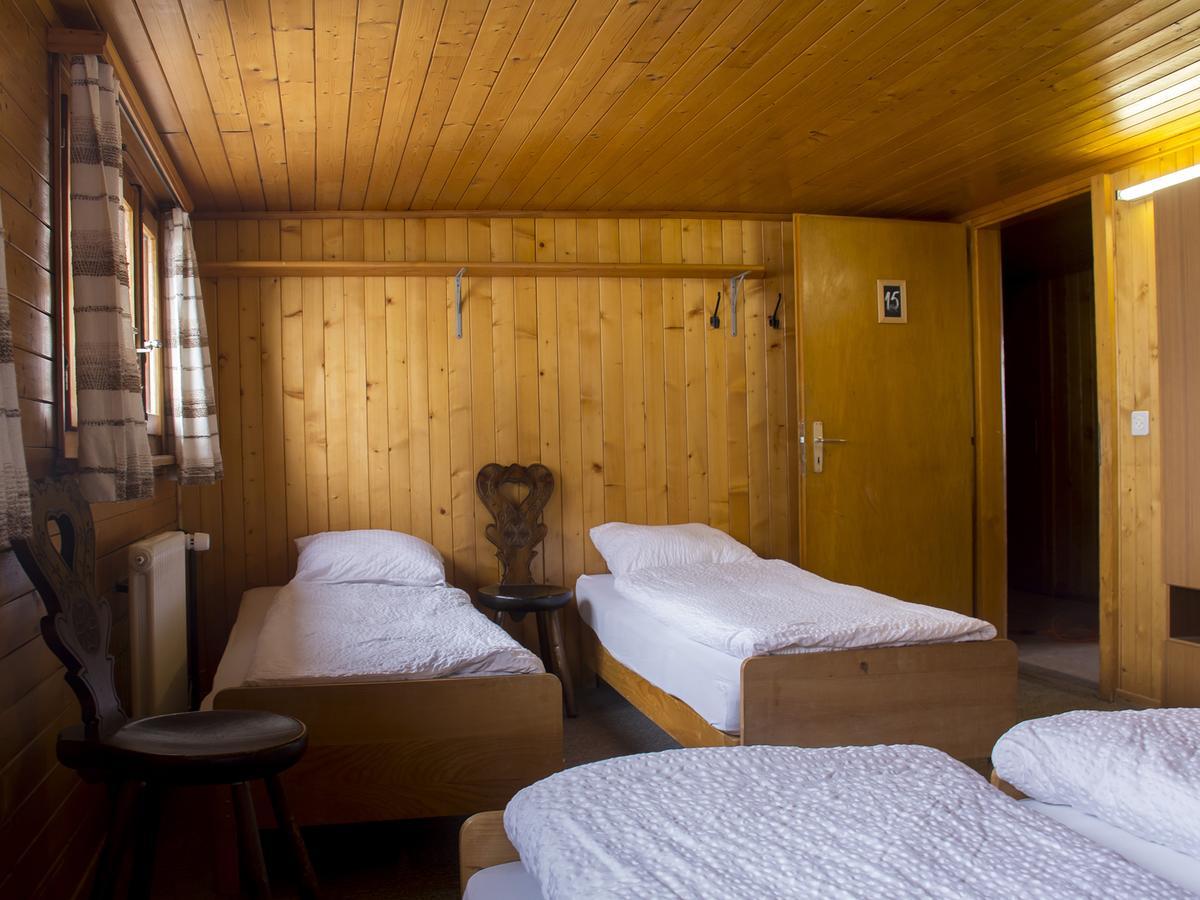 Refuge De Plan-Francey Hotel Moleson Exterior foto